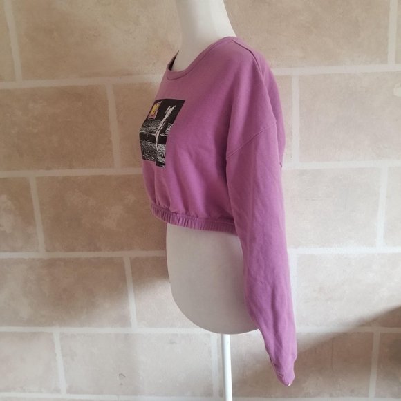 MTV Moon Man Women's Cropped Sweatshirt Medium - Picture 6 of 10
